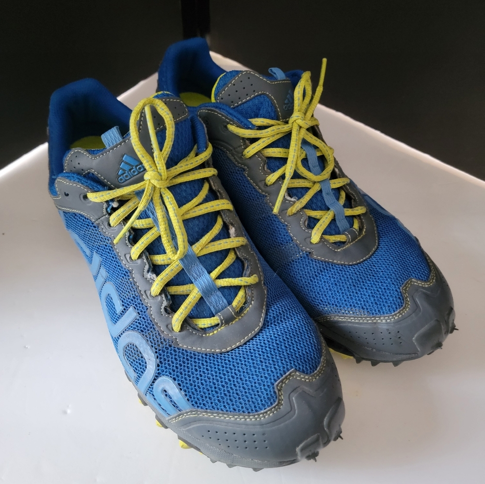 Mens size 12 adidas vigor tr